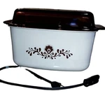 West Bend Slow Cooker 7 Qt Brown Beige Rectangle Casserole Baking Dish Cookware. Fixed Price $24.00.