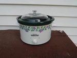 Vintage Rival Crock Pot Qt 3355GP Usa Grapevine Ivy Slow Cooker *****. Fixed Price $79.99.