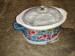 The Pioneer Woman By Hamilton Beach 33379 Series Floral Slow Cooker Glass Lid. Fixed Price $35.50.