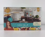 2 The Pioneer Woman Sweet Romance 1.5 Quart Slow Cookers. Fixed Price $59.95.