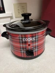 Cooks 1.5 Qt. Red Tartan Plaid Slow Cooker Used Once No Box Euc. Fixed Price $19.95.