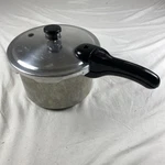 Presto Qt Pressure Cooker Model 0124102 Used. Fixed Price $19.99.