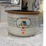 Rival Crock-ette Qt Stoneware Slow Cooker Beige/brown 80W 120V W/ Lid. Fixed Price $25.00.