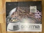 Gourmia 4.5 Qt Programmable Slow Cooker, Presets, Keep Warm, White. Fixed Price $36.00.