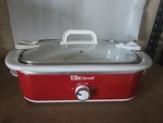 Elite Gourmet 3.5 Qt Slow Cooker Casserole Pan, Locking Lid, Adjustable Temp. Fixed Price $30.00.