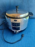 Vintage 1966 Sunbeam Electric Cooker/fryer TCF-6 Works Missing Handle For Basket. Fixed Price $19.99.