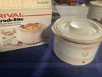Vintage Rival Crock-ette 3200 1QT Slow Cooker Hand Painted Usa Tested. Fixed Price $15.00.