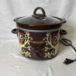 Crock-pot SCV400-OWL 2.5 Qt Slow Cooker With Lid Tested Retro Kitchen Decor. Fixed Price $65.00.