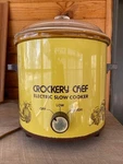 Vtg. Crockery Chef Ceramic Electric Slow Cooker H1212 - 1970S 3 1/2 Q Works. Fixed Price $18.99.