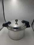 Vtg Mirro-matic M-0598 Qt Aluminum Pressure Cooker / Canner Complete. Fixed Price $31.99.