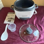 Black And Decker White 3-CUP Rice Cooker RC3303. Fixed Price $11.97.
