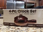 4C Crock Set -brand Ned In Box. Fixed Price $27.50.