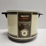Original Base Part Shown Only - Robeson Sim Pot Crock Model Number 1304. Fixed Price $25.95.
