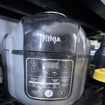 Ninja OP305 6.5 Qt Black Stainless Steel Electric Pressure Cooker Air Crisp. Fixed Price $40.15.