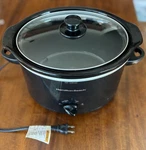 Hamilton Beach Quart Black Slow Cooker W/lid Model 33231. Fixed Price $19.95.
