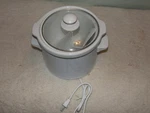 Pre-owned Quart Model Sc 200 White Walmart Brand Slow Cooker. Fixed Price $12.50.