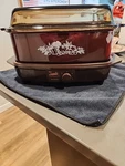 West Bend 4 Qt Slow Cooker Harvest Brown Amber Casserole Lid Vintage Nostalgic. Fixed Price $40.00.