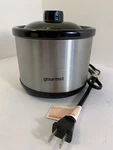 Gourmet Sensio Inc YD-0650 Mini Slow Cooker 0.65 Qt Stainless Steel & Black. Fixed Price $9.95.