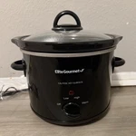 Elite Gourmet MST-350B Qt Slow Cooker Black Keep Warm Function. Fixed Price $25.99.