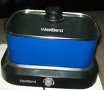 West Bend Slow Cooker/crock Pot Model #87905B Great Condition Works Perfectly. Fixed Price $65.00.