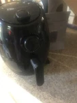 Maxi-matic Personal Electric Hot Air Fryer 1000-WATTS, Black 2.1 Quart EAF-8061. Fixed Price $14.17.