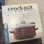 Crock-pot 4QT Slow Cooker Red Locking Lid Keep Warm. Fixed Price $30.00.