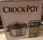 Crock-pot Smart-pot Programmable Slow Cooker 3.8L 4QT Silver Black. Fixed Price $61.99.