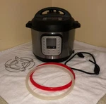 Instant Pot Duo Nova 60 Multi-cooker Qt 7-IN-1 Easy-seal Lid Stainless Steel. Fixed Price $79.99.